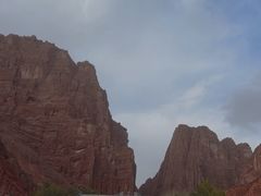 -天山神秘大峡谷