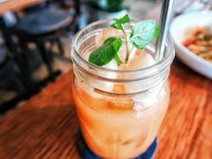 -ROAST coffee & eatery