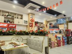 -江城燕子大排档(江汉路步行街店)