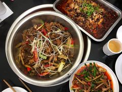 -弓虽昌焖烧鸡(大竹林店)