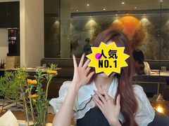 -Mark&Mars Restaurant