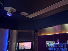 -温莎KTV(珠江路店)