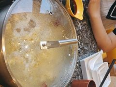 -一席地·本地鸡窝·杭帮鸡火锅(萧山银隆百货店)