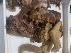 熟牛腩-八合里潮汕鲜牛肉火锅(吉大店)