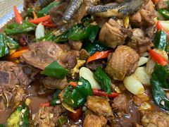 -郑小二山东特色炒鸡店(红小巷店)