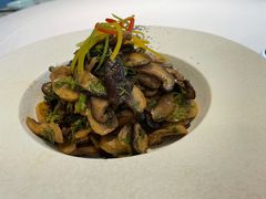 -新华中州国际饭店·南湾一景餐厅