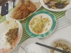 -萃华海鲜阁大排档(五四广场店)
