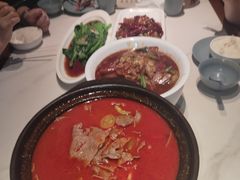 -老周家酱卤猪蹄私房菜(克拉玛依西街店)