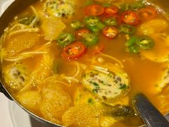 酸汤福丸-若蘭慈·无国界素食料理(欢乐海岸店)