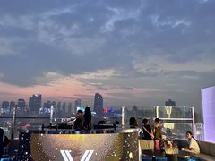 -VENU+海景酒廊