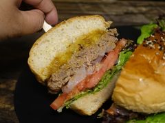 -HIGH FIVE哈福手工汉堡(桂林路店)