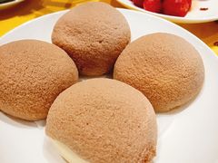 酥皮牛奶包-金玉满堂潮州酒楼(无限极荟购物广场店)