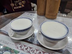 -周大娘牛乳(旧寨古村总店)