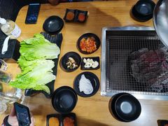-肉甲韩国木炭烤肉(新壹街1店)