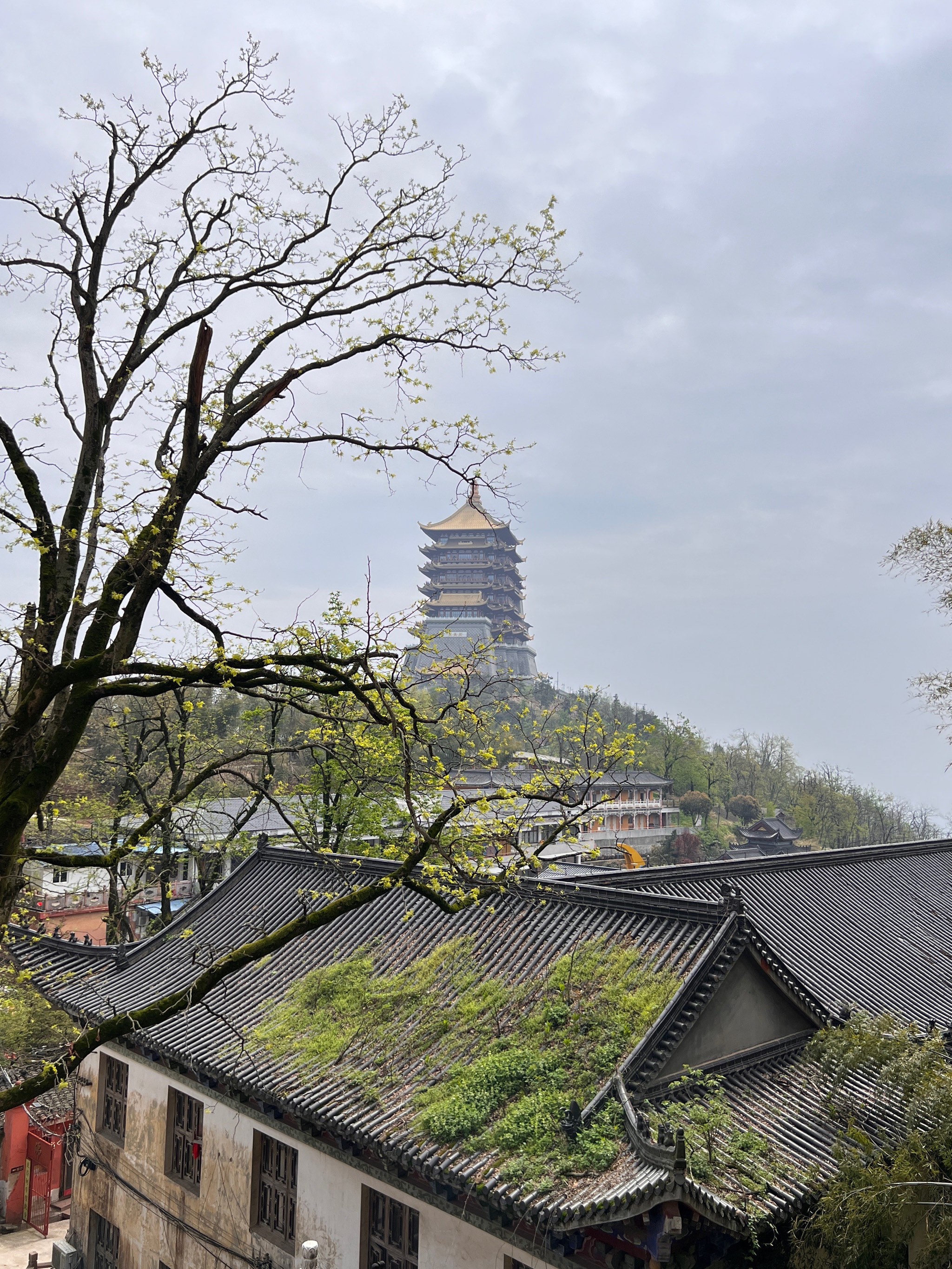 黄石东方山传说图片