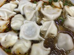 酸汤牛肉水饺-回坊马二饺子馆
