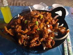 -明月食府(二区干二路店)