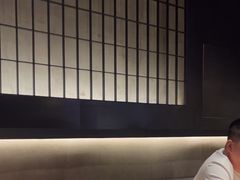 -鑫釜山海鲜烧烤(鑫丰国际店)