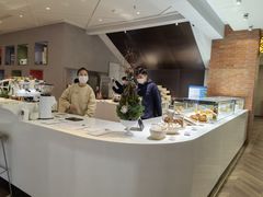 -潮一不贰·法式甜品·生日蛋糕·西式简餐(外滩店)