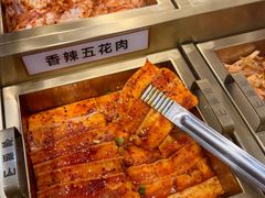 -金滏山·烤肉海鲜火锅自助(襄阳万达店)