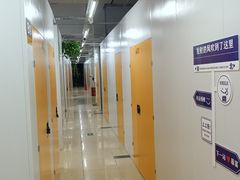-安东易迷你自助仓储寄存仓库(杨浦店)