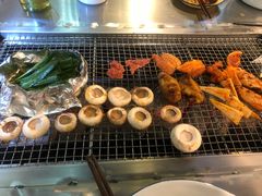 -马路牙子烧烤音乐酒馆(望京店)