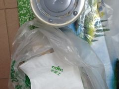 -华莱士·全鸡汉堡(虎门龙眼店)