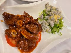 沙拉红烧牛仔骨-朱仔记食府(江南大道店)