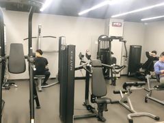-乐刻运动健身(同曦假日百货店)