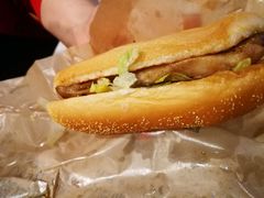 原味板烧鸡腿堡-麦当劳(郑州新郑机场)