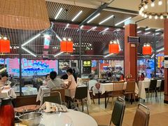 -刘姐啤酒鱼民族演艺餐厅(西街总店)
