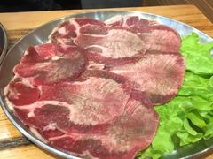 牛舌-小镇大厨新概念复合中餐厅(万达广场大连高新店)
