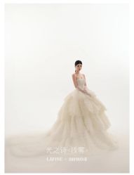 -Mu慕婚纱摄影·超级工作室