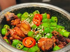 石锅辣子鸡-荣小馆(临海世纪花城店)