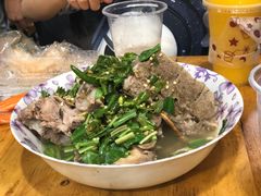 -席娜卡琳火车铁道夜市