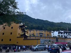 -九华山聚龙大酒店