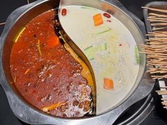-牛串门串串香(东直门簋街总店)