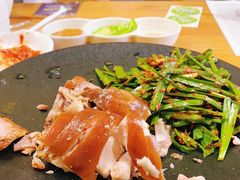 -天乐广场(食多滋美食城店)
