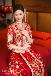 -Lady  Jane高端婚纱礼服馆