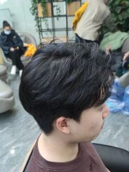 -藤野造型烫染·漂发