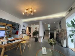 -巴黎婚纱摄影工作室