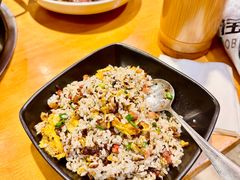肉多多炒饭-小饕荟雅安贡椒鱼鲜馆(广福桥店)