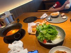 -呷哺呷哺(融创茂店)