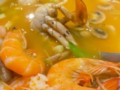 w浓虾汤海鲜泡饭-新大咀港式茶餐厅(宝山万达店)