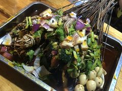 -特色油卤串串(水碾河店)