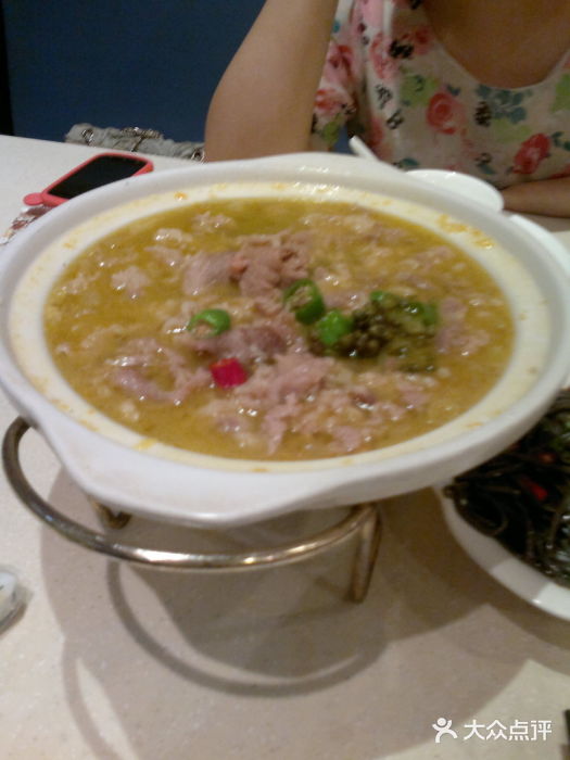 小巴辣子川湘菜餐厅(星游城店)20120620834图片