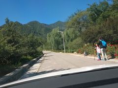 入门处的坡道-北京鹫峰国家森林公园