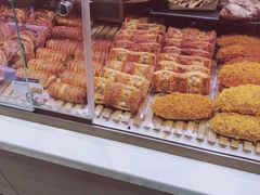 -巴黎贝甜(大宁国际商业广场店)