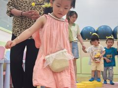 -乐之童成长中心(颍州万达店)