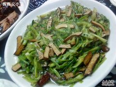 野芹菜豆腐干-长廊好灶头 本地人农家菜(枫泾古镇店)